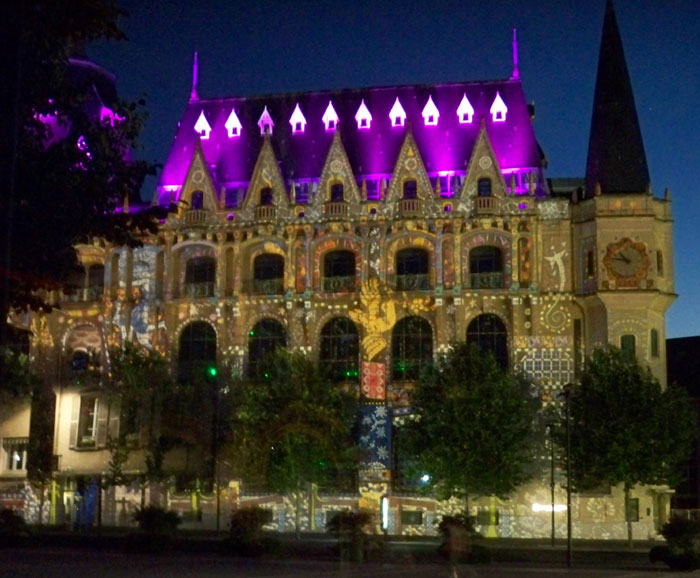 Chartres Light Show - Mediatheque Apostrophe