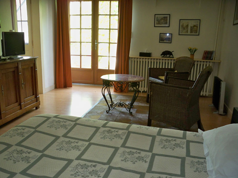 Doradoux Bed and Breakfast - Room in the ground floor