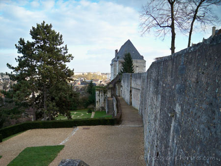 The retaining wall of Bishop's Palace Garde