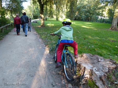 Bike Tour to Eure Riverbank