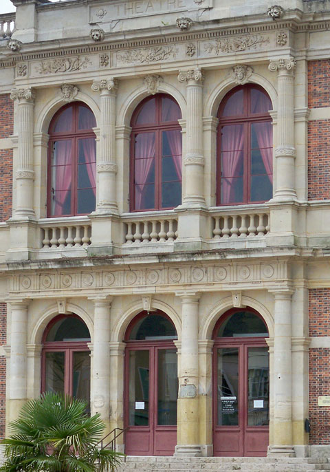 Chartres Theatre