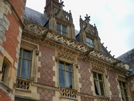 Sculptures and gargoyles of Maintenon castle