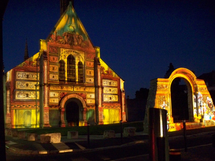 Chartres Light Show - Chapelle of Sainte Foy