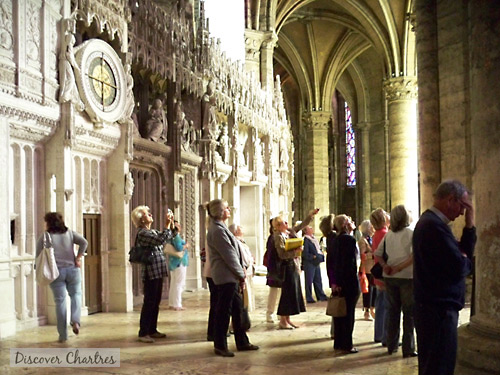 Chartres cathedral chancel screen and the astronomical clock of 1526