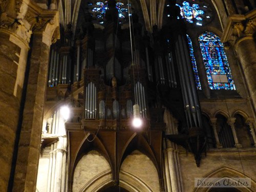 The pipe organ in Chartres cathedral