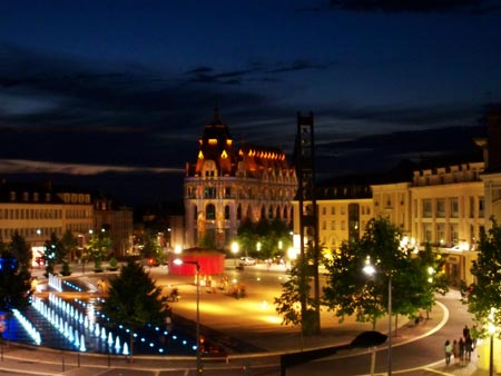 Place des Epars during Chartres en Lumière