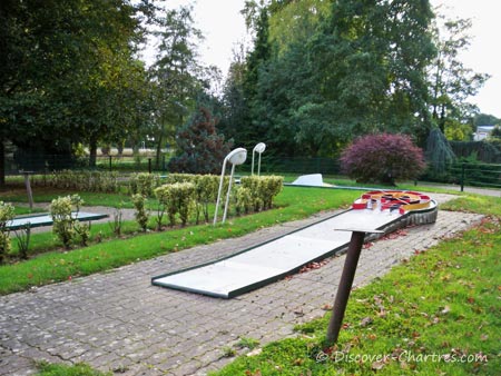 Mini Golf at Bords de L'Eure Park