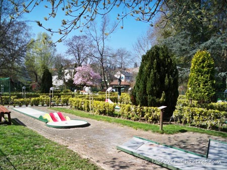 Mini Golf Bords de L'Eure Park, Chartre