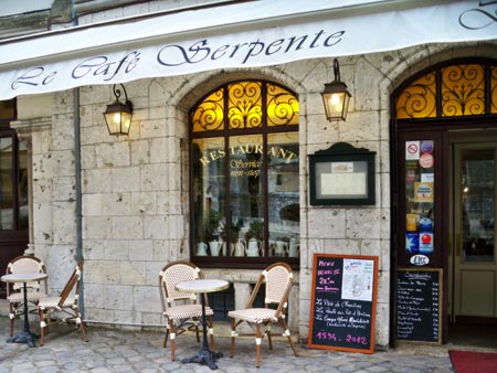 Le Café Serpente Restaurant - Chartres